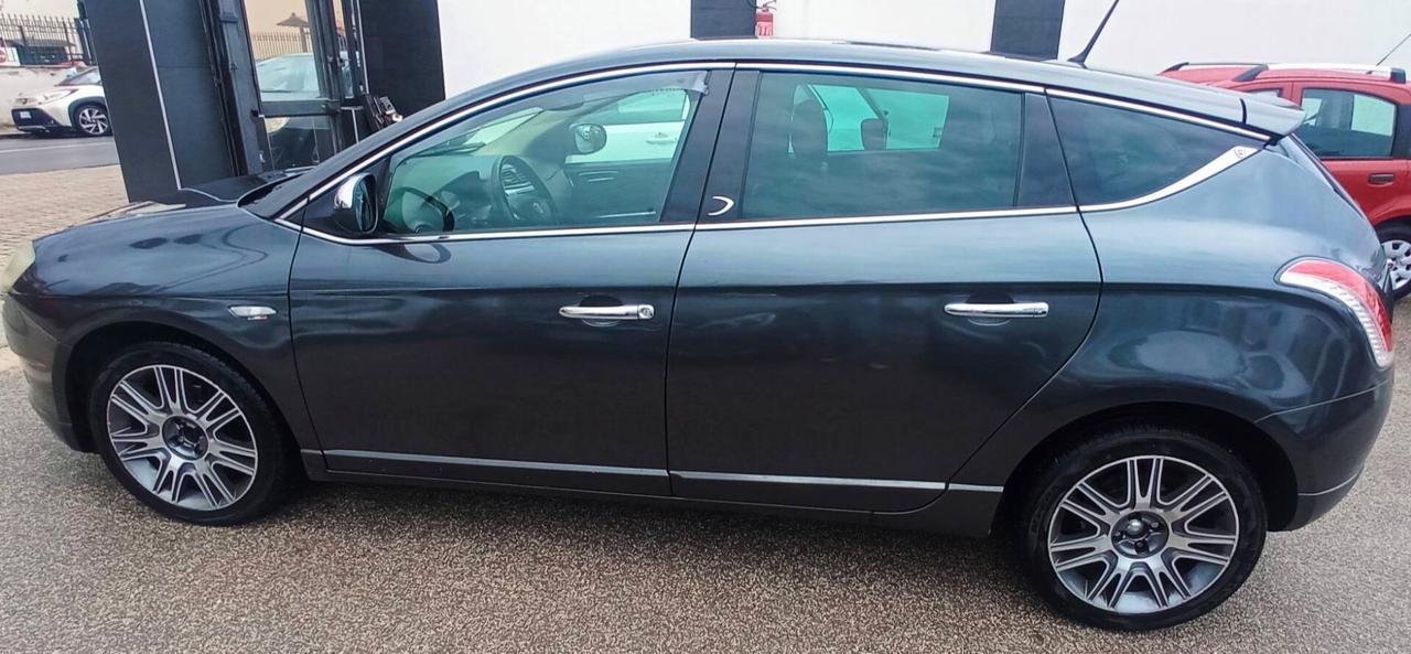 Lancia Delta SENZA BUSTA PAGA