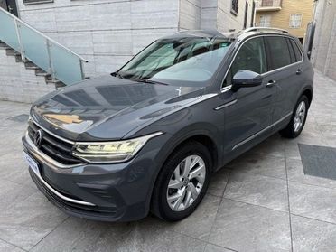 VOLKSWAGEN Tiguan 2.0 TDI 150 CV SCR DSG 4MOTION Life