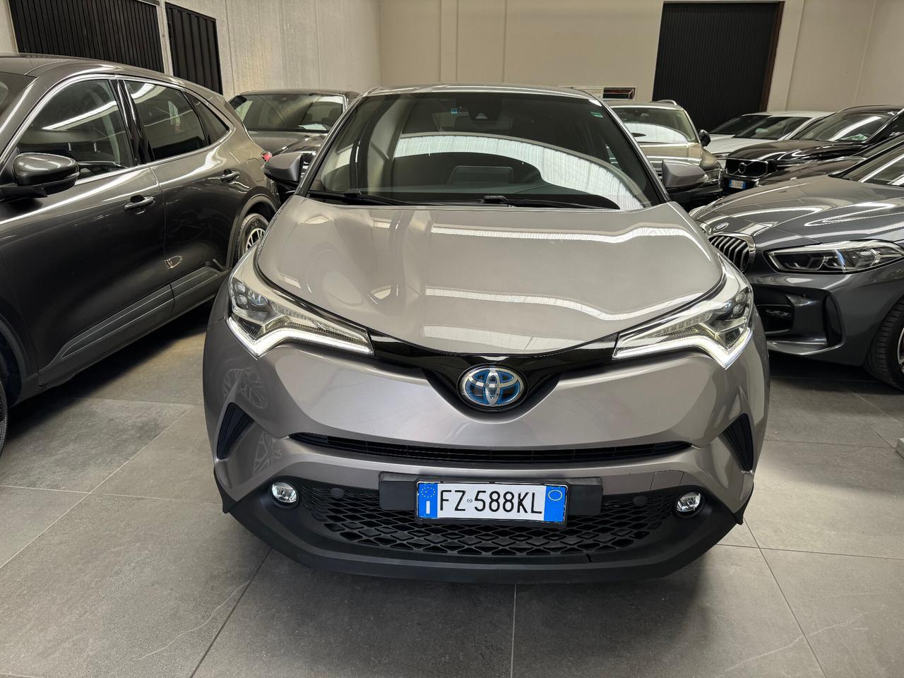 Toyota C-HR 1.8 Hybrid E-CVT Trend