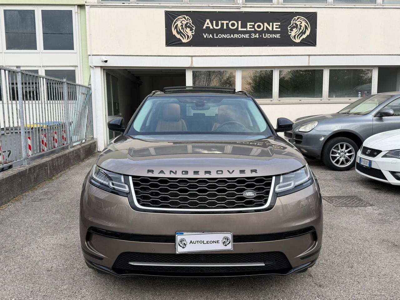 Land Rover Range Velar 3.0 V6 SD6 300 CV First Edition