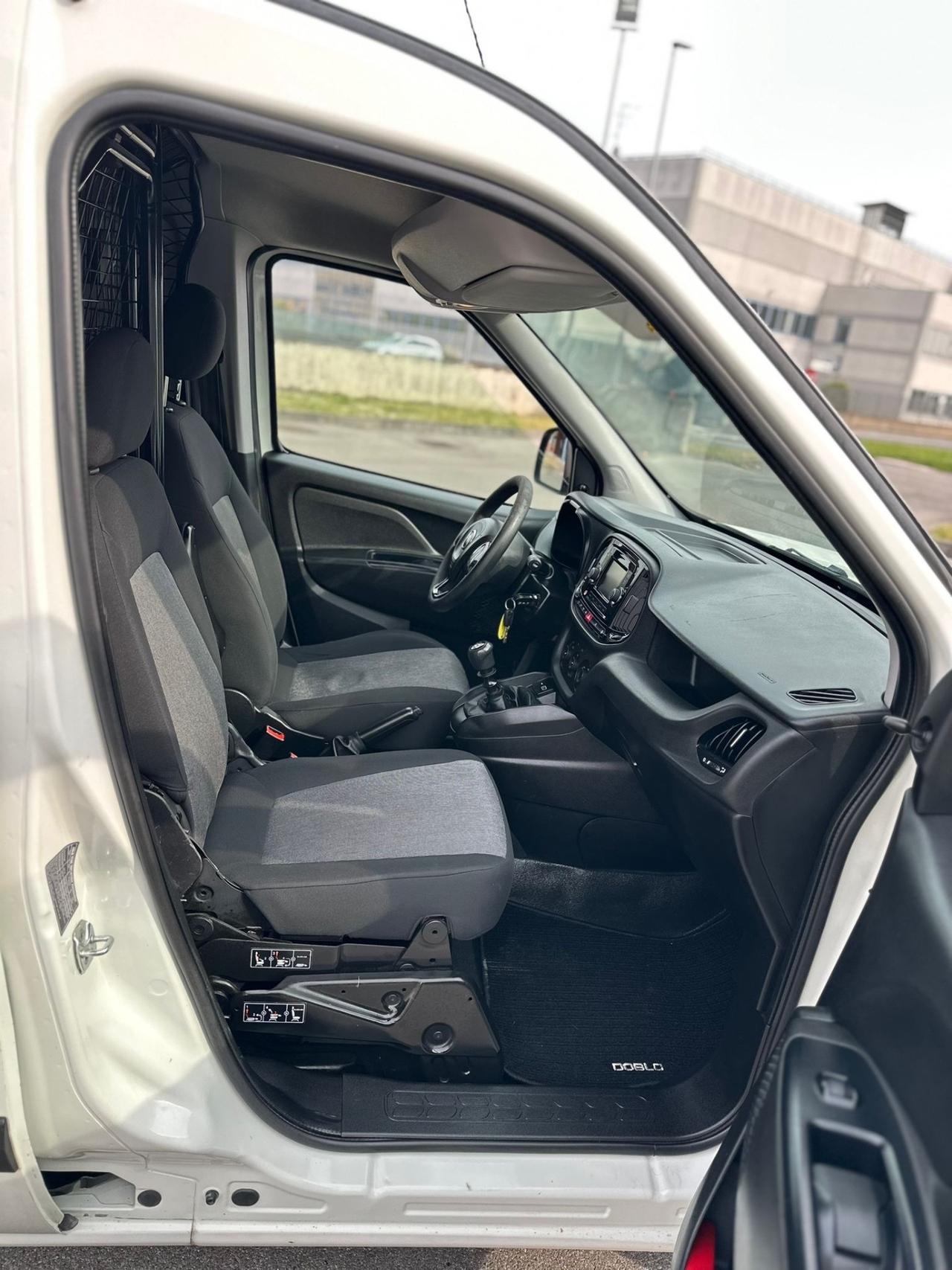 Fiat doblo del 2020 diesel cc 1.6
