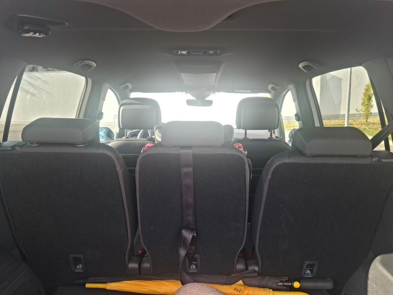 Volkswagen Touran 2000 TDI BlueMotion Executive #6390