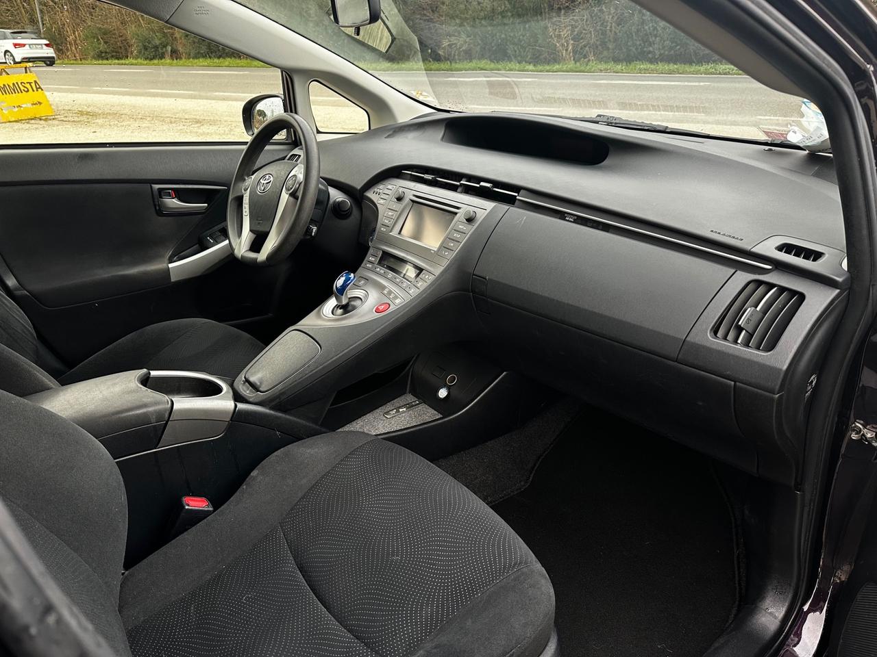 Toyota Prius 1.8 Lounge