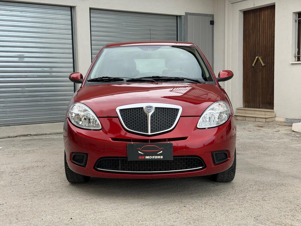 Lancia Ypsilon 1.2 Benzina - 48.000 KM !!