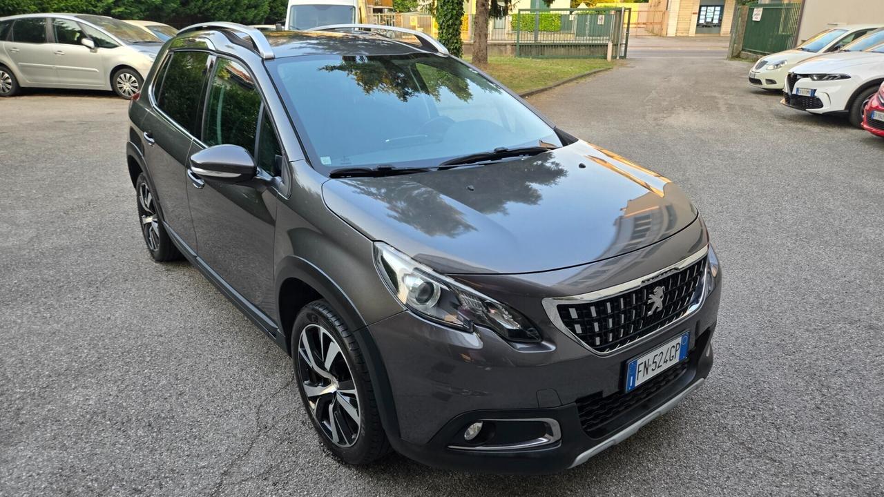Peugeot 2008 BlueHDi 120 S&S Black Matt