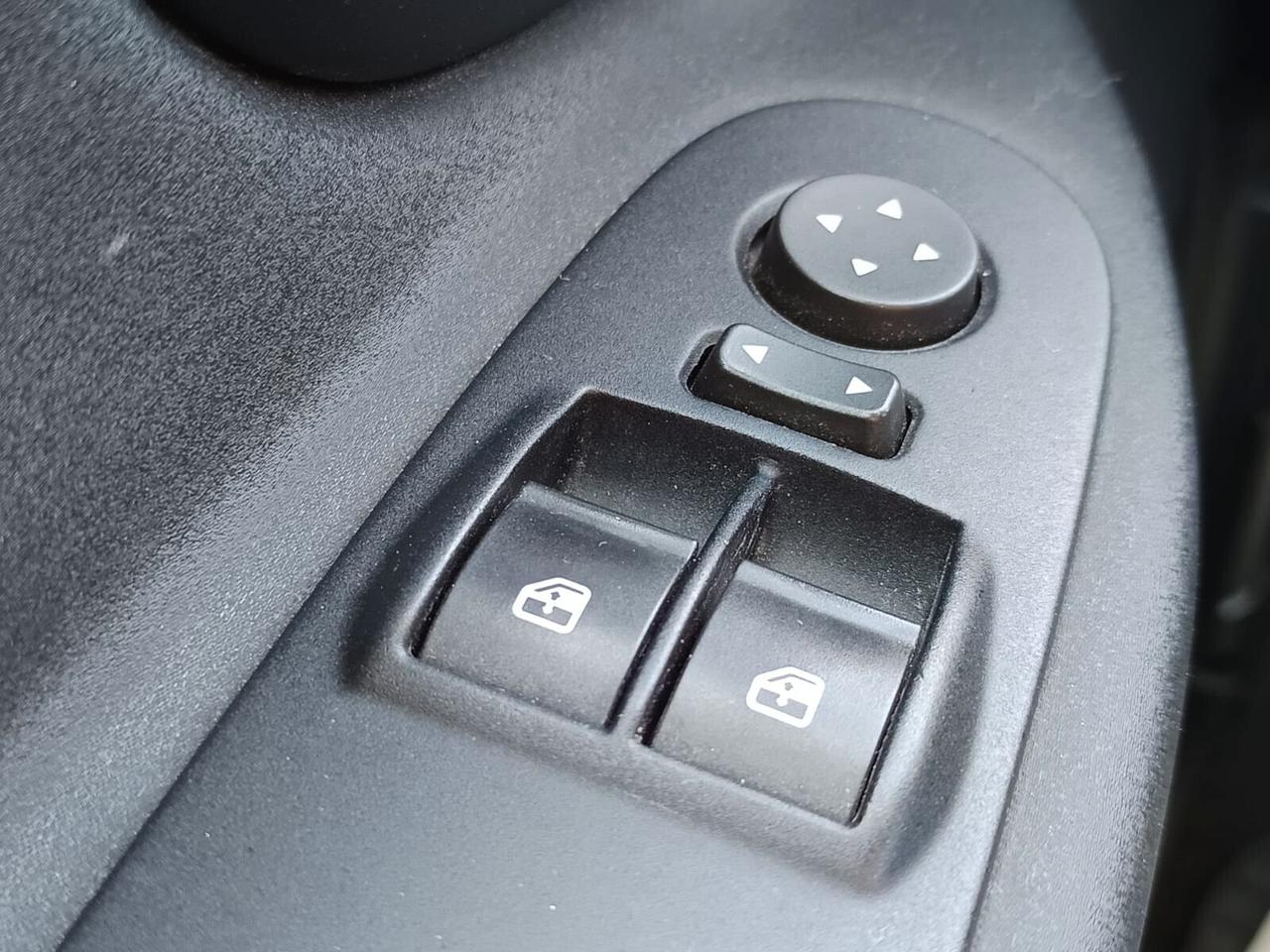 Lancia Ypsilon 2017 - 1.2 benzina Lb automobili