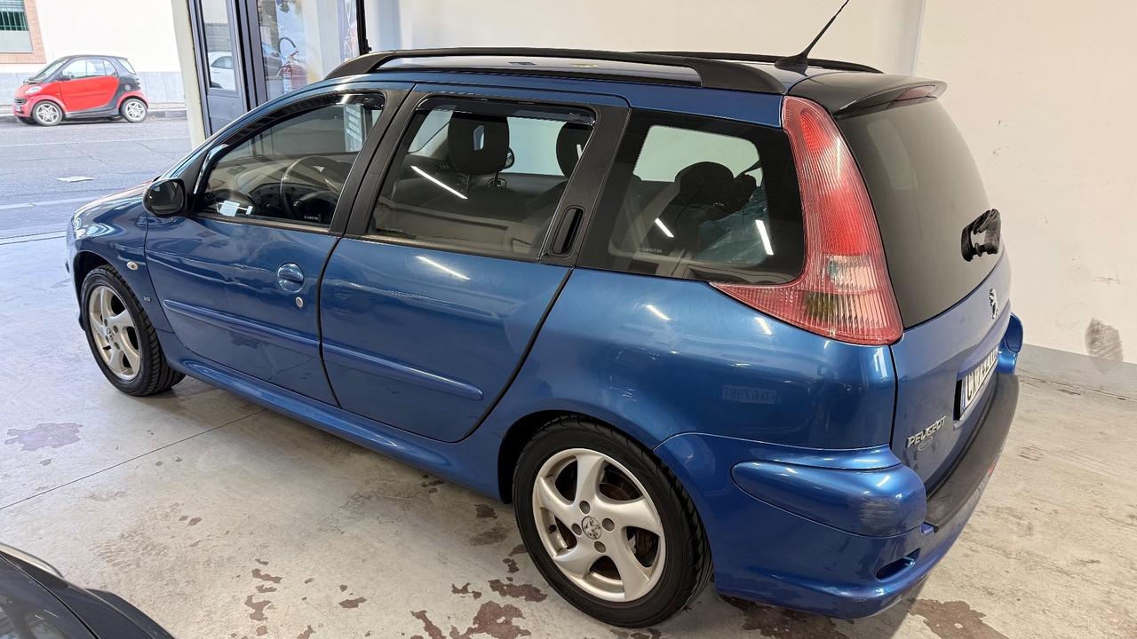 Peugeot 206 1.6 16V 5p. XS Line