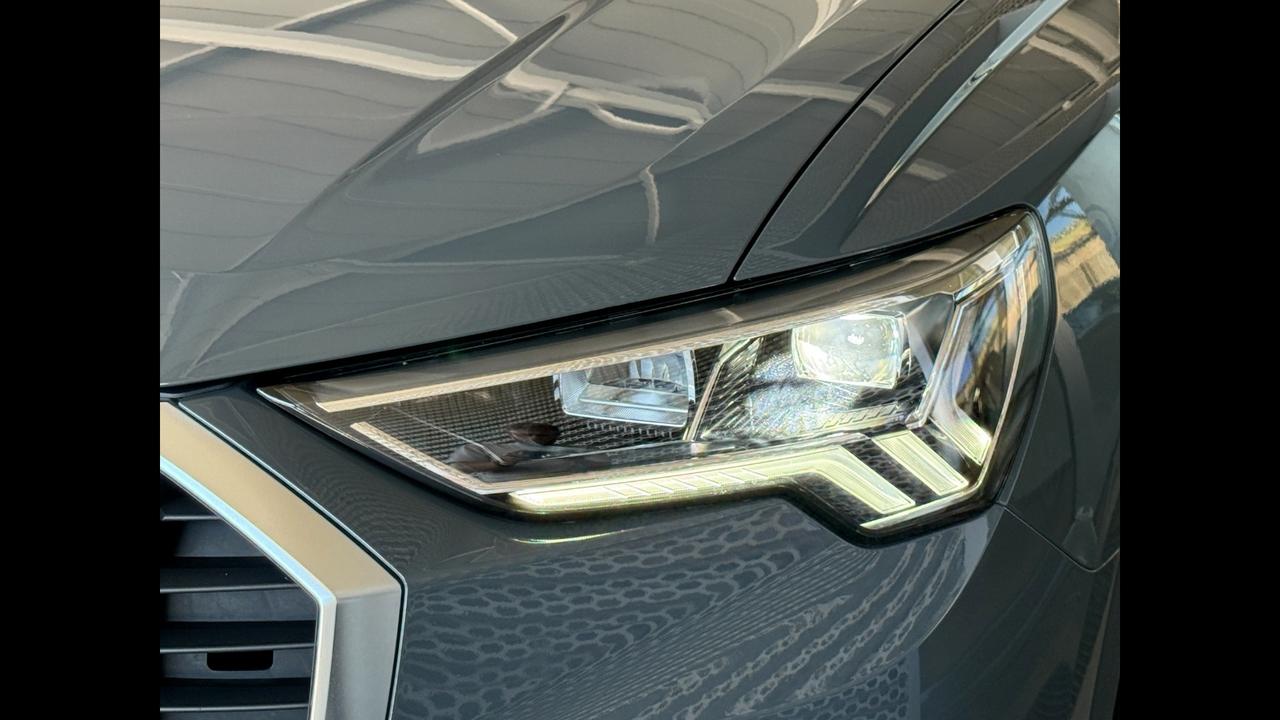 AUDI Q3 II 2018 - Q3 35 2.0 tdi Business s-tronic