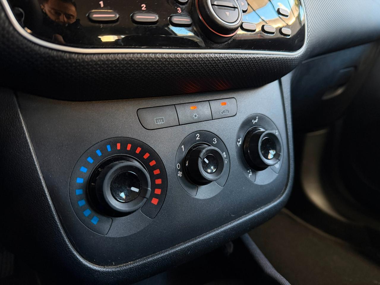 Fiat Punto 1.2cc BENZ 69cv EURO 6B - UNICO PROPRIETARIO