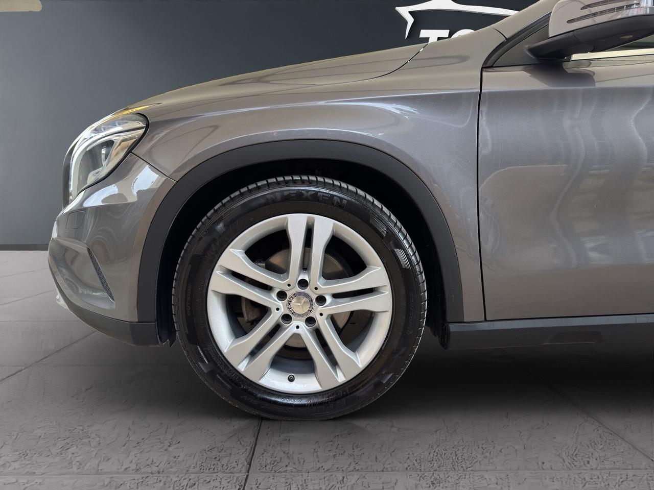 MERCEDES-BENZ GLA 200 CDI AUT. SPORT - MY15