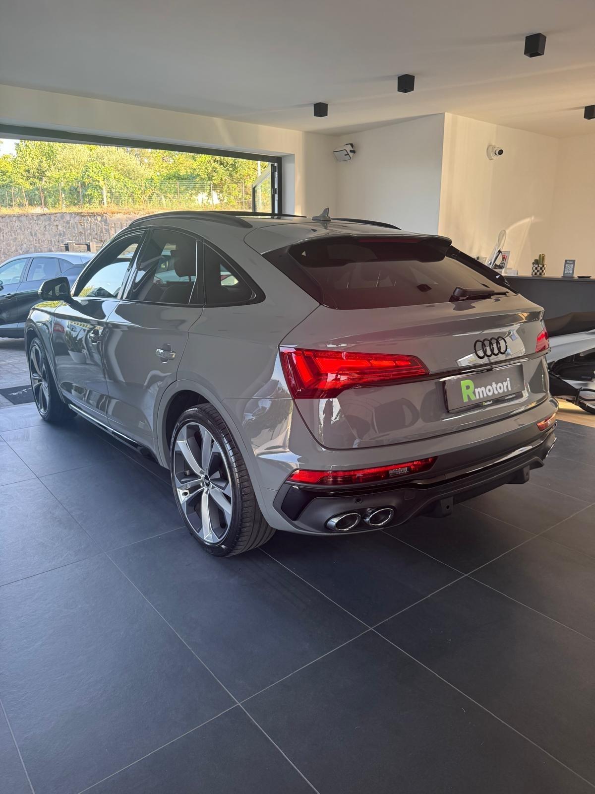 Audi SQ5 S-line