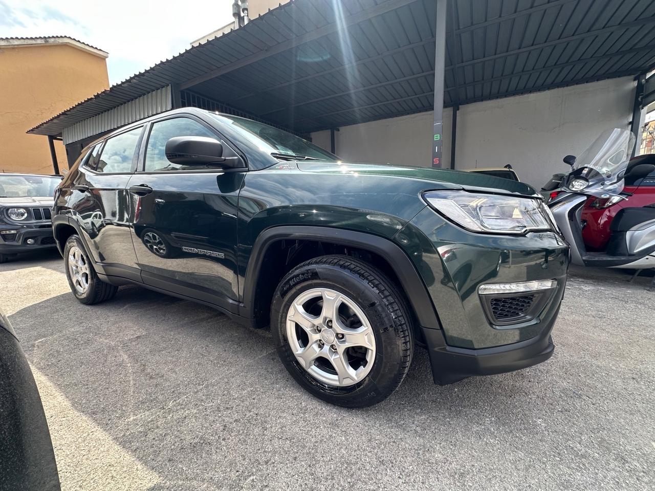 Jeep Compass 1.3 Turbo T4 2WD Business