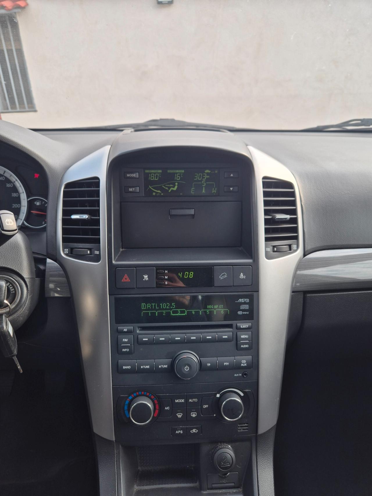 Chevrolet Captiva 2.0 VCDi 2WD 7 POSTI