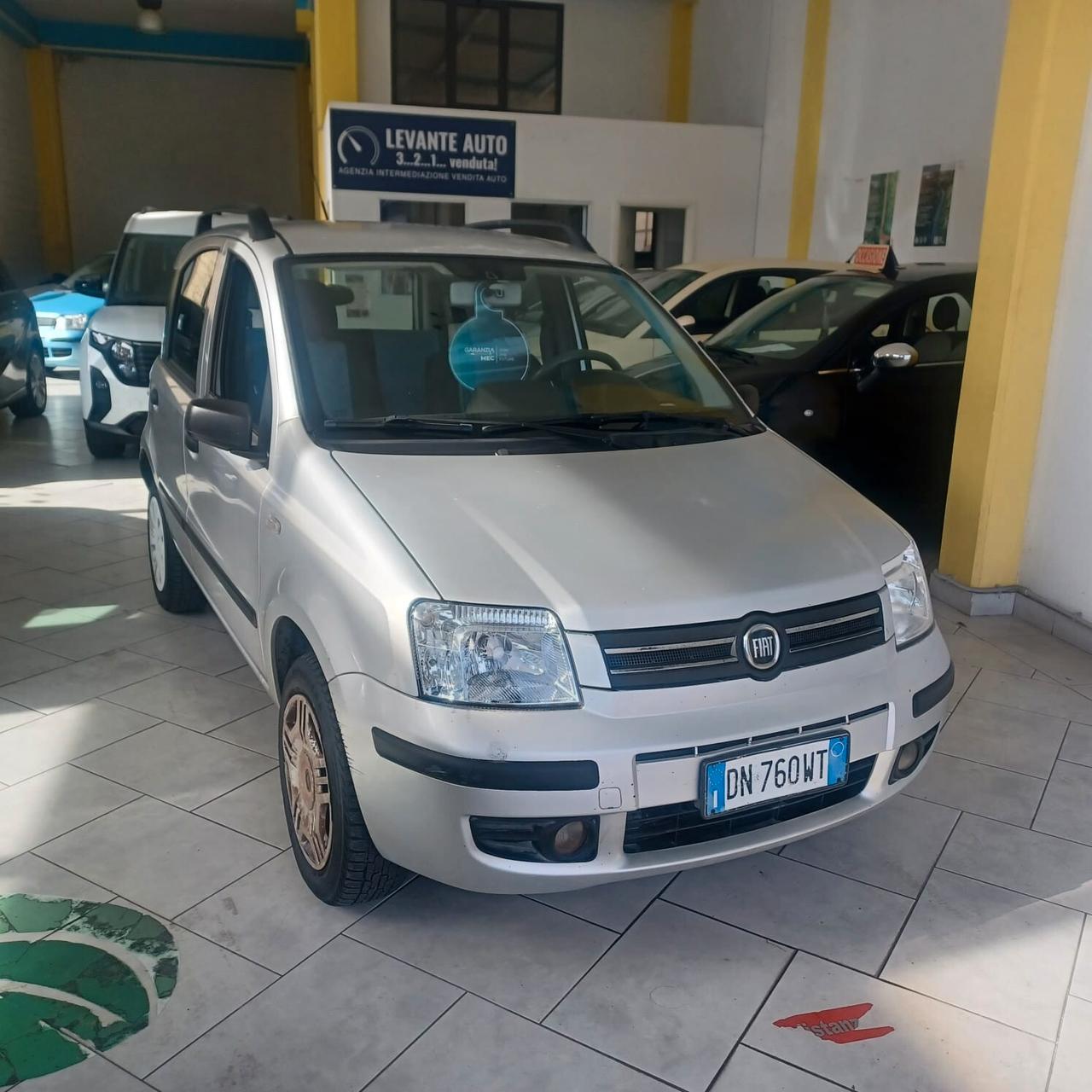 20.000km CON IL MOTORE RIFATTO GARANZIA 12 MESI PANDA 1.2