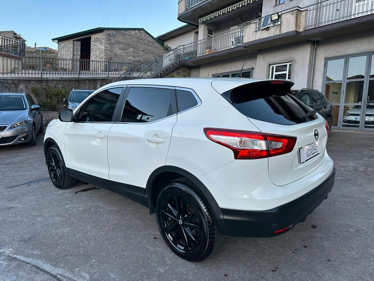 Nissan Qashqai 1.5 dCi DPF Tekna