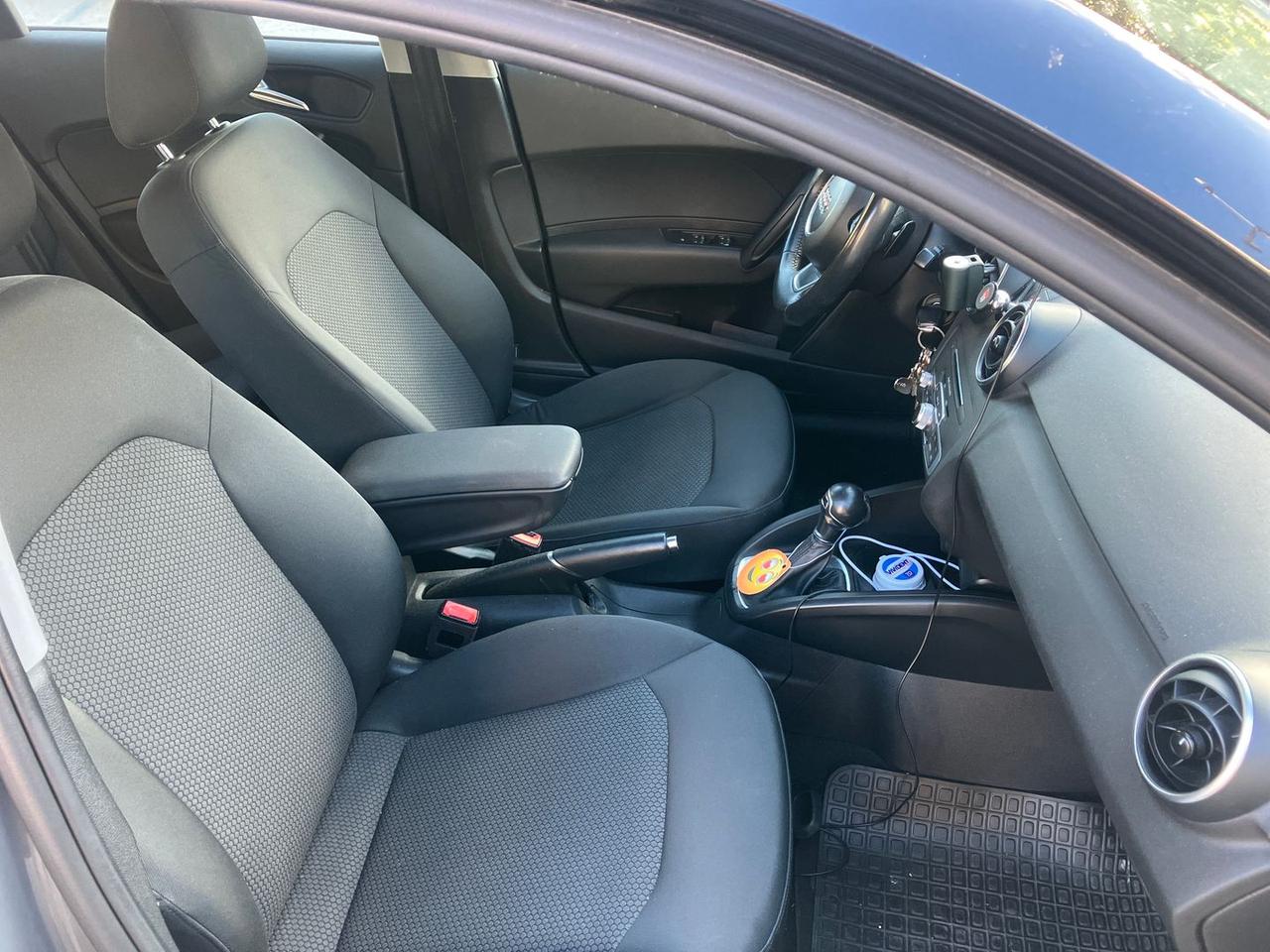 Audi A1 1.6 TDI Metal Plus #7139