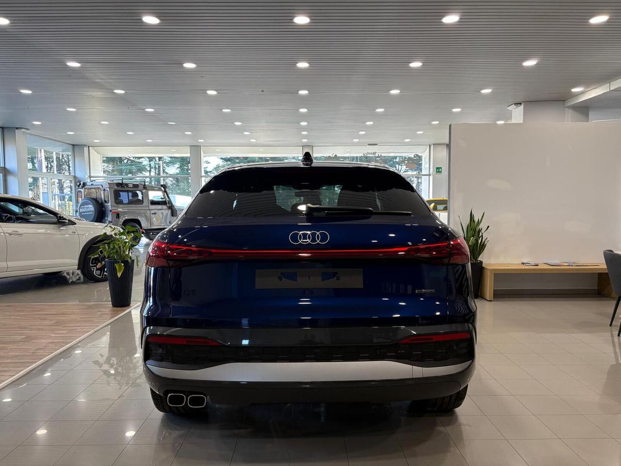 Audi Q5 Sportback 2.0 tdi mhev+ Bus.Advanced quattro 204cv s-tronic