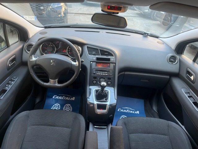 PEUGEOT 5008 1.6 HDi 115CV Allure 7 Posti