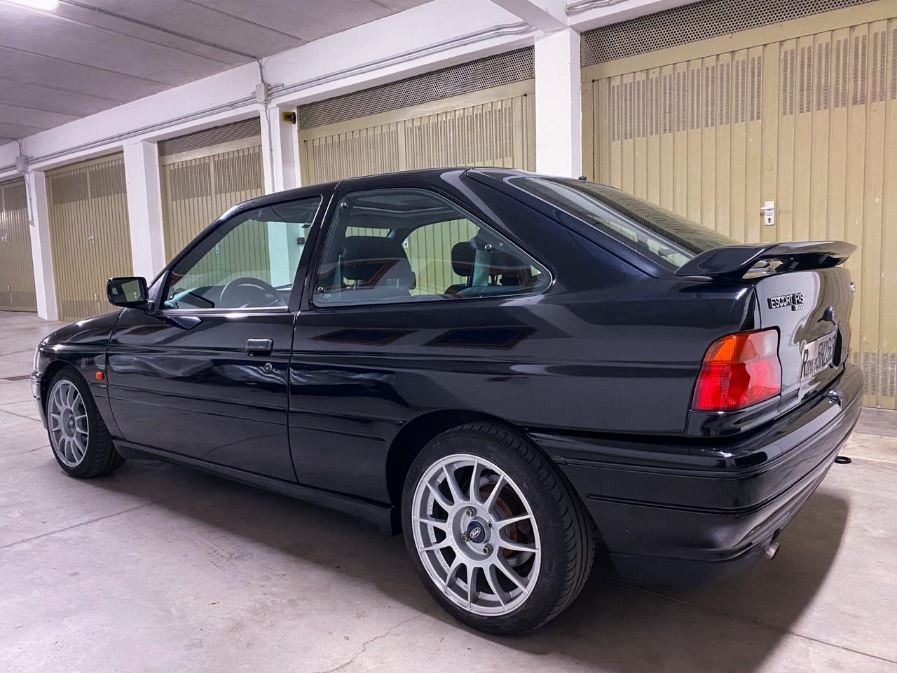 Ford Escort RS 2000 147cv