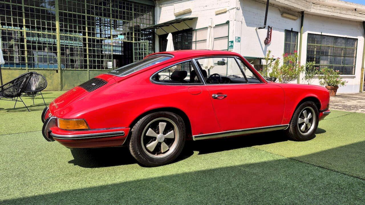 Porsche 911 2.4 T Coupè “Ölklappe” – 1972