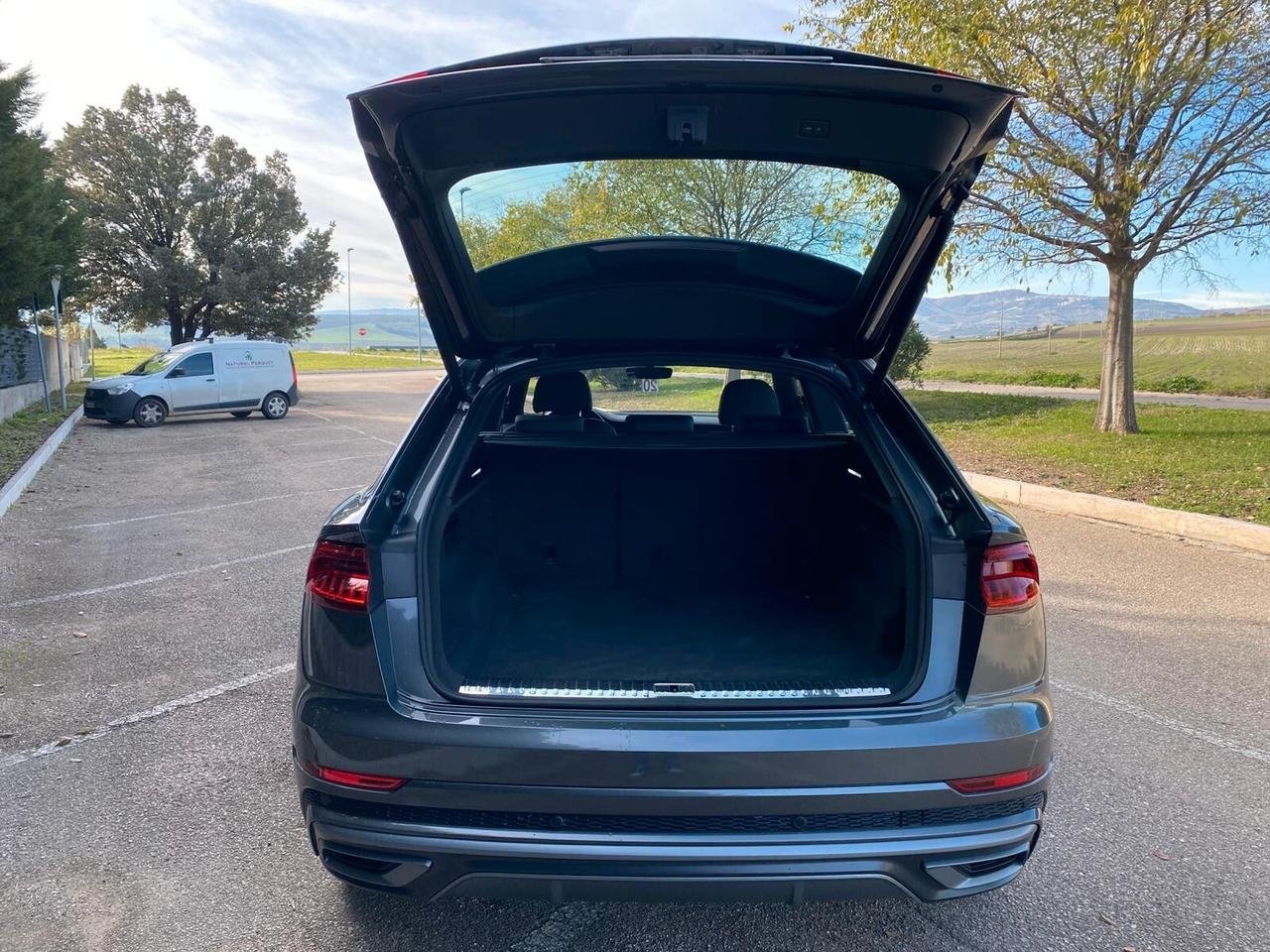 Audi Q8 50 TDI 286 CV quattro tiptronic Sport