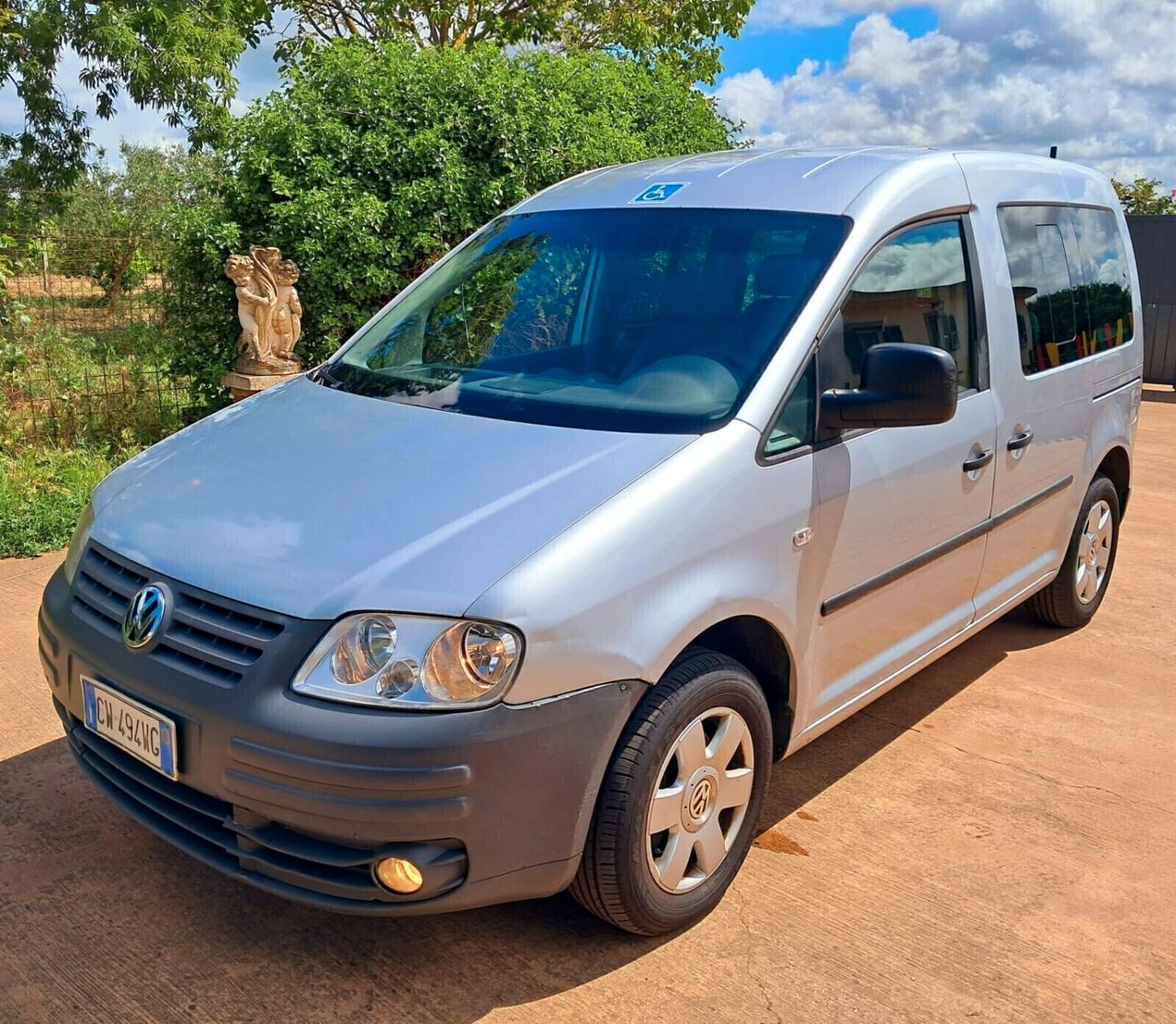 Volkswagen Caddy 1.9 TDI PIANALE RIBASSATO TRASPORTO DISABILI UNIPRO