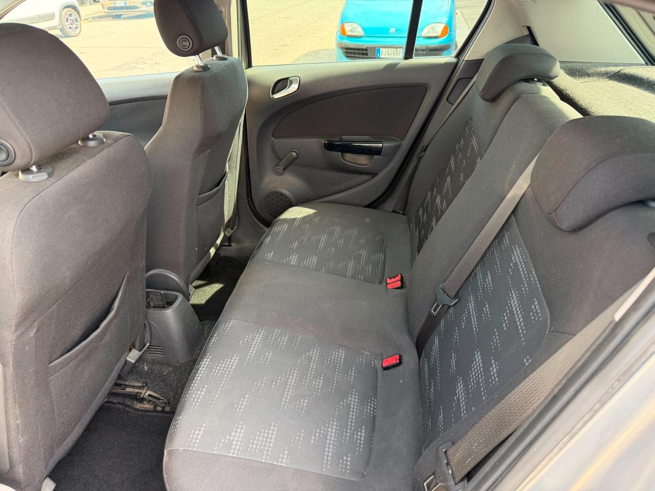 Opel Corsa 1.2 5 porte Cosmo