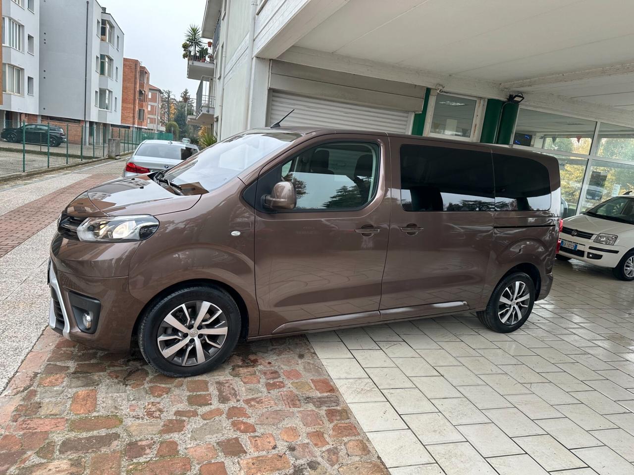 Toyota Proace Verso 2.0D 144 CV L1 D Executive