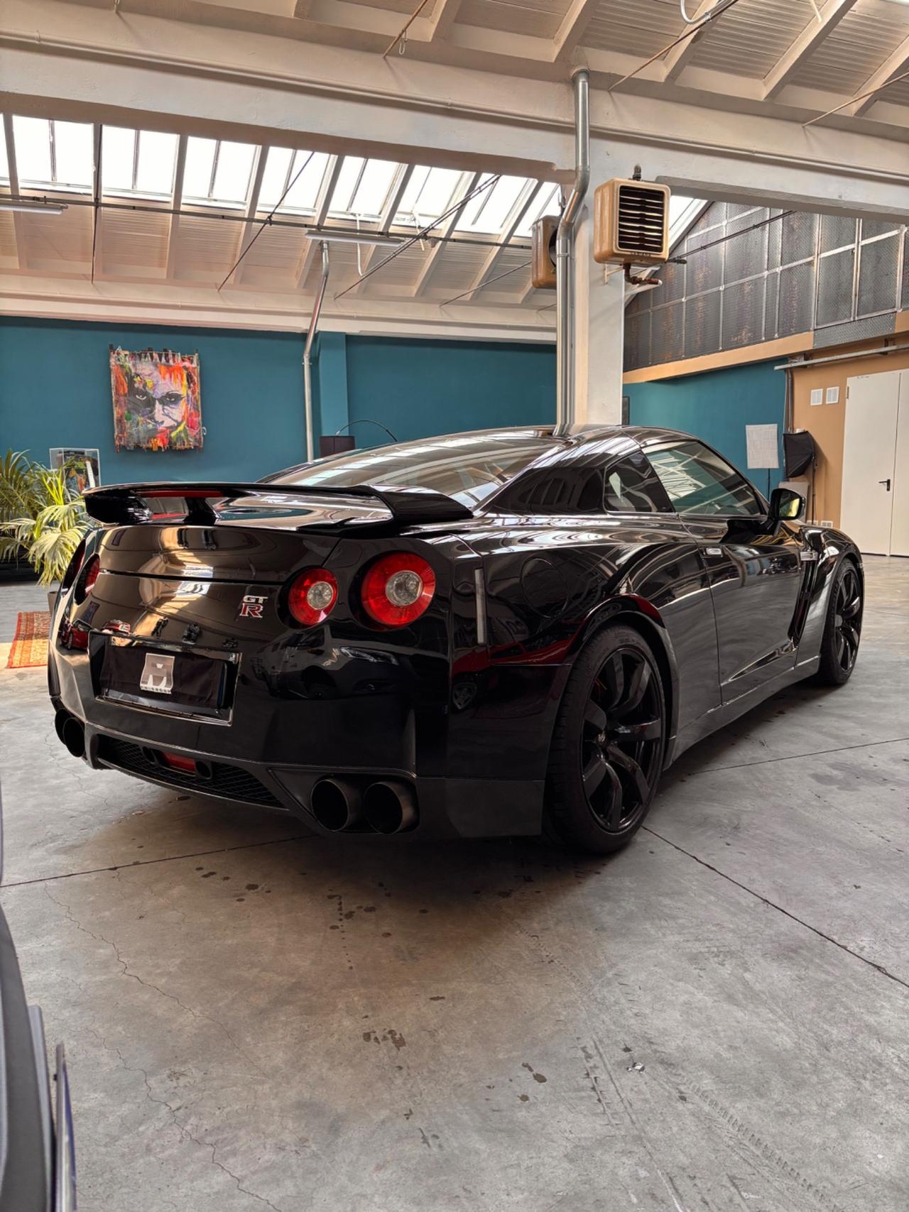 Nissan GTR 3.8 V6 Black Edition