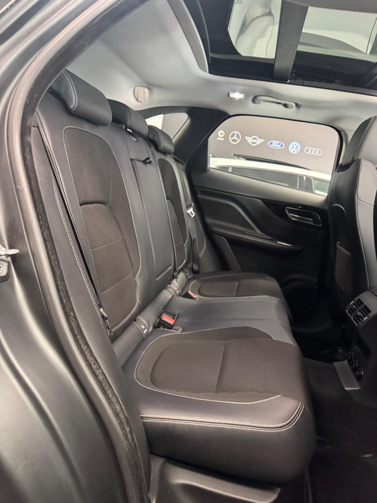 Jaguar F-Pace 2.0 D 180 CV R-Sport Tetto Apribile