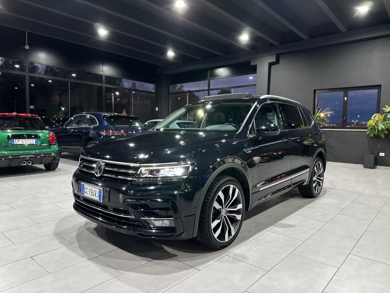 Volkswagen Tiguan Allspace 2.0 TDI SCR DSG 4MOTION R Line 7 posti