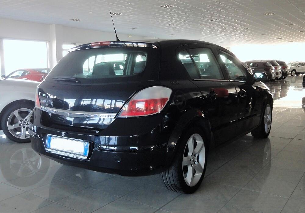 OPEL ASTRA COSMO 1.7 CDTI 100cv 5porte Euro4
