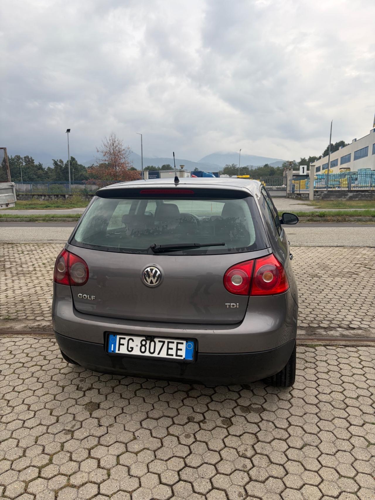Volkswagen Golf 5 1.9 TDI 5p. Sportline