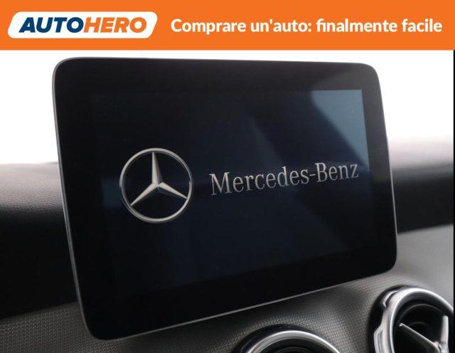 MERCEDES-BENZ GLA 200 d Automatic Premium