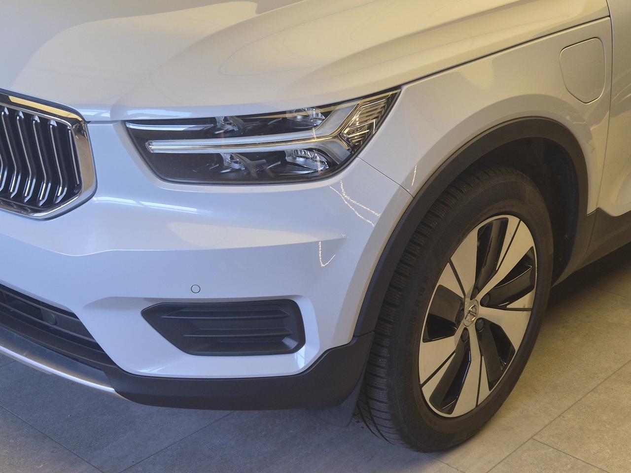 VOLVO XC40 - XC40 1.5 t5 phev Inscription Expression auto my21