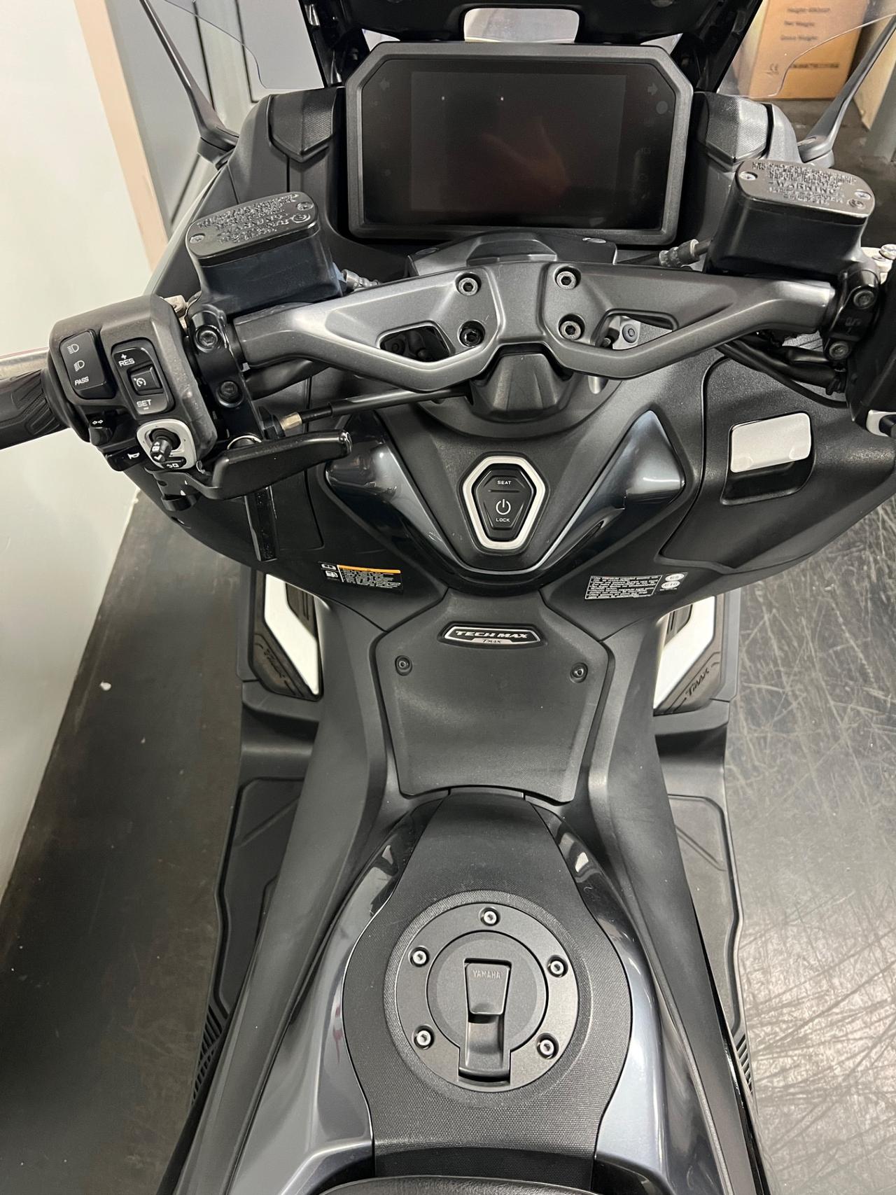 Yamaha TMAX 560 Tech Max