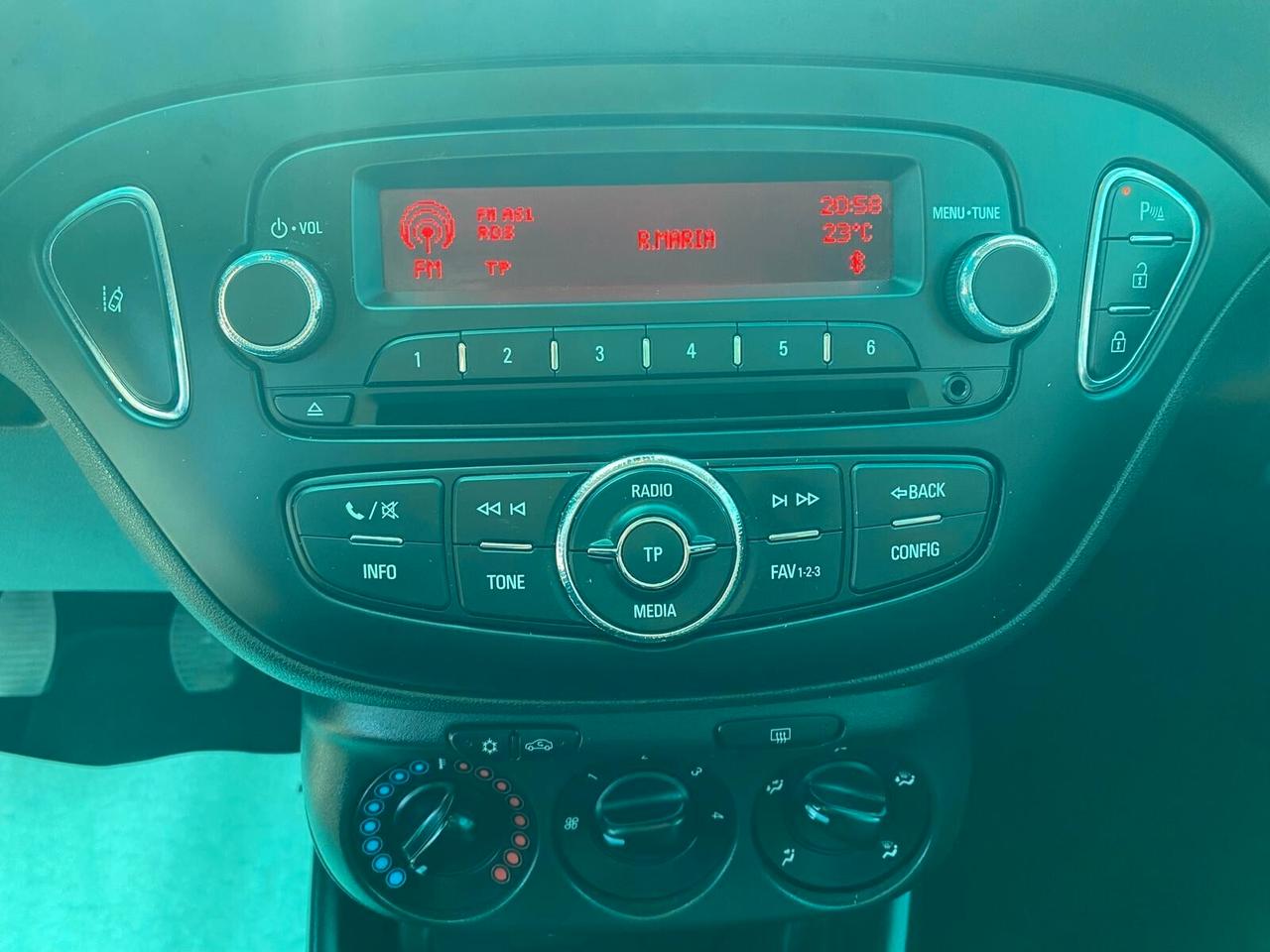 Toyota Yaris 1.5 Hybrid 5 porte Cool