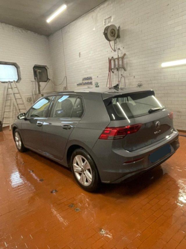 VOLKSWAGEN Golf 1.0 eTSI EVO DSG Life