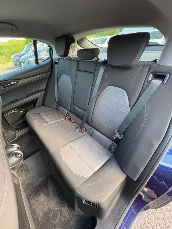 Alfa Romeo Stelvio 2.2 Turbodiesel 160 CV AT8 RWD Business