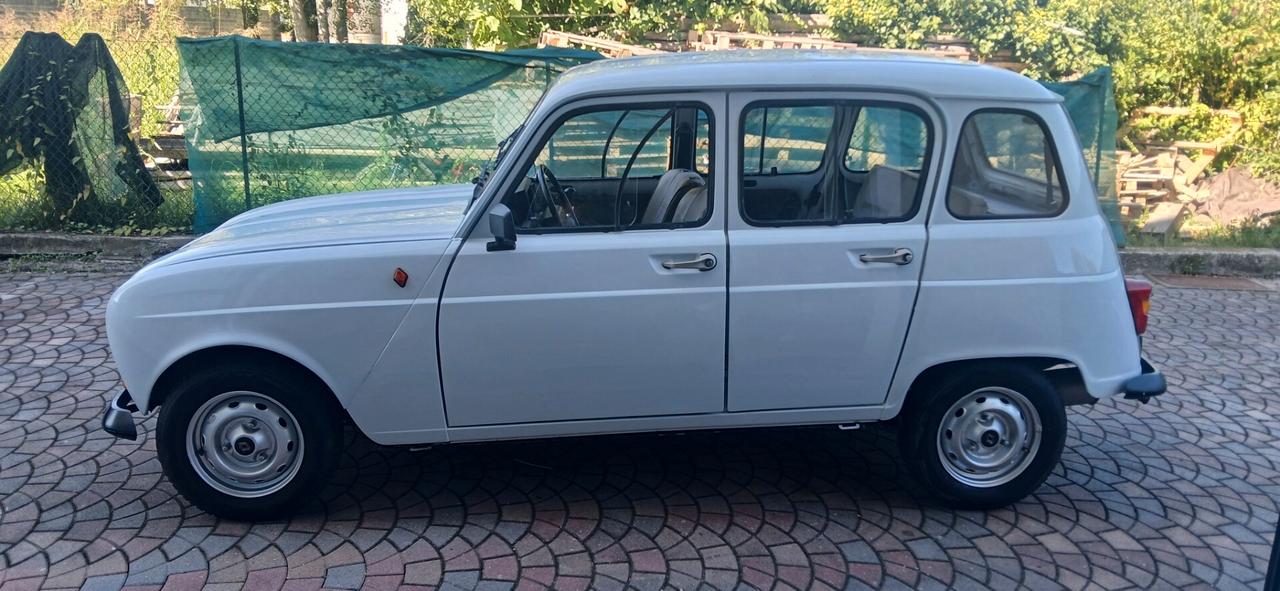 Renault R 4 950 TL