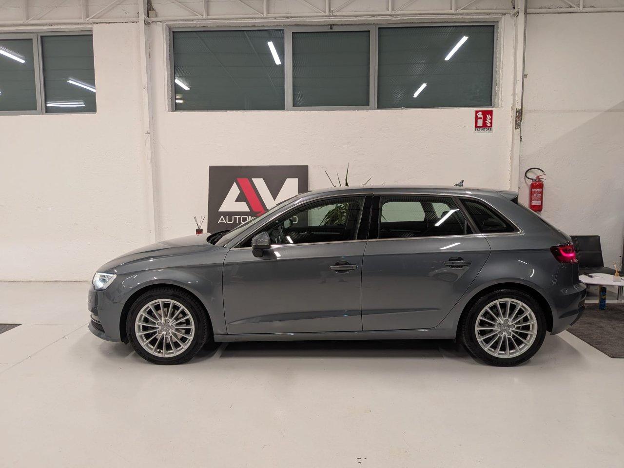 Audi A3 Sportback 1.6 tdi Admired 110cv s-tronic E6