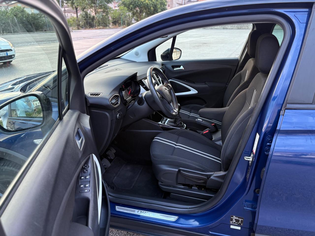 Opel Crossland X 1.5 ECOTEC D Design&Tech FULL/LED
