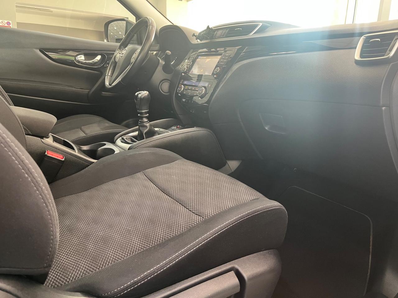 Nissan Qashqai 1.6 4X4 ! TETTO+CAMERA 360* EURO 6 !!