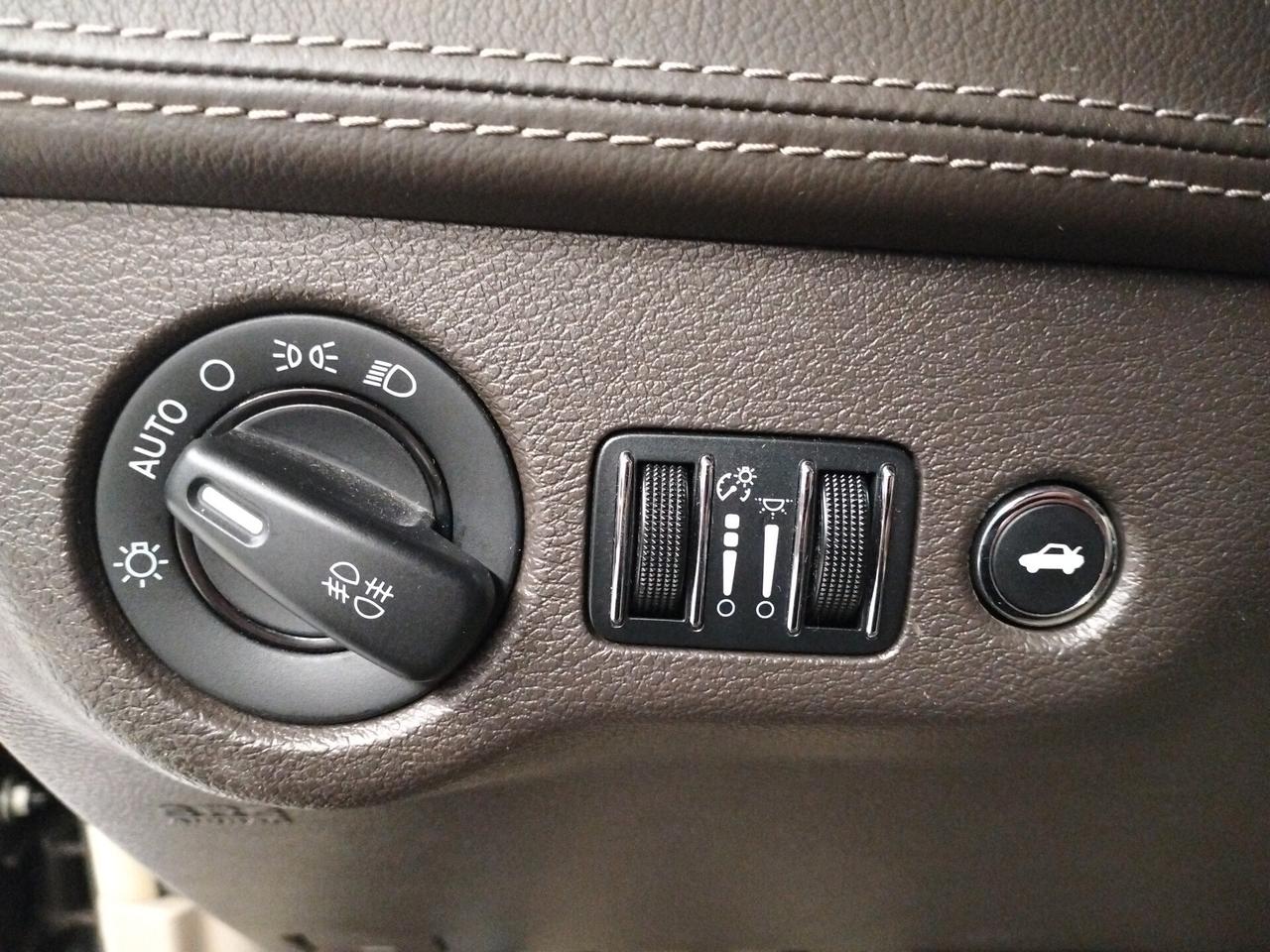 Lancia Thema 3.0 V6 mjt II Executive 239cv auto