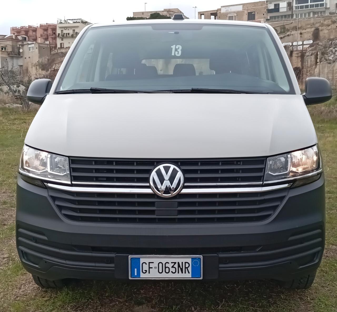 Volkswagen Transporter 2.0 TDI Trendline 9 posti