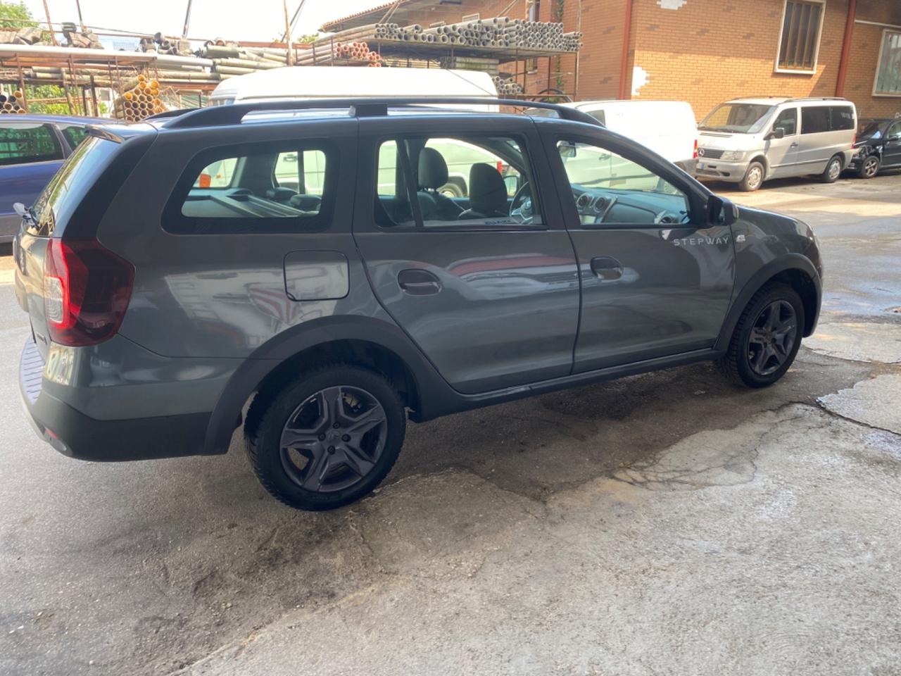 Dacia Logan MCV 1.5 dCi 8V 90CV Start&Stop Serie Speciale Brave