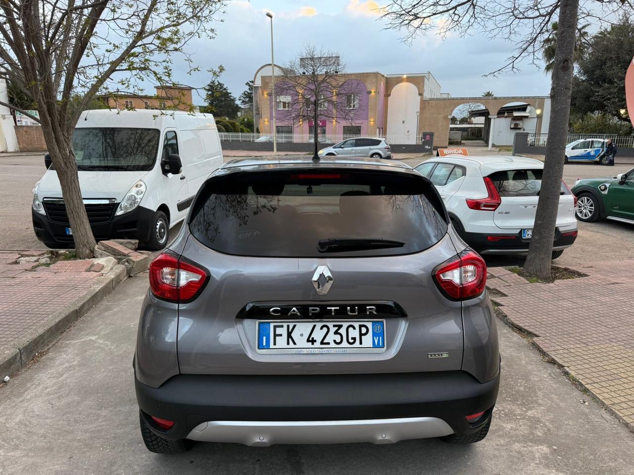 Renault Captur KM. 68.000!! dCi 8V 90 CV NEOPATENTATI