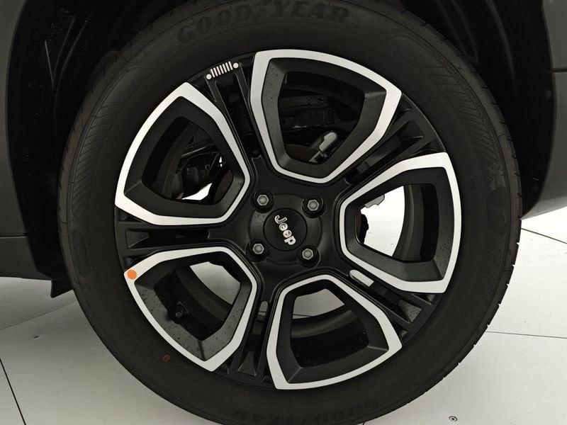 Jeep Avenger 1.2 Turbo MHEV Summit + tetto panorama + Infotainment & Convenience Pack + Leather & Winter Pack