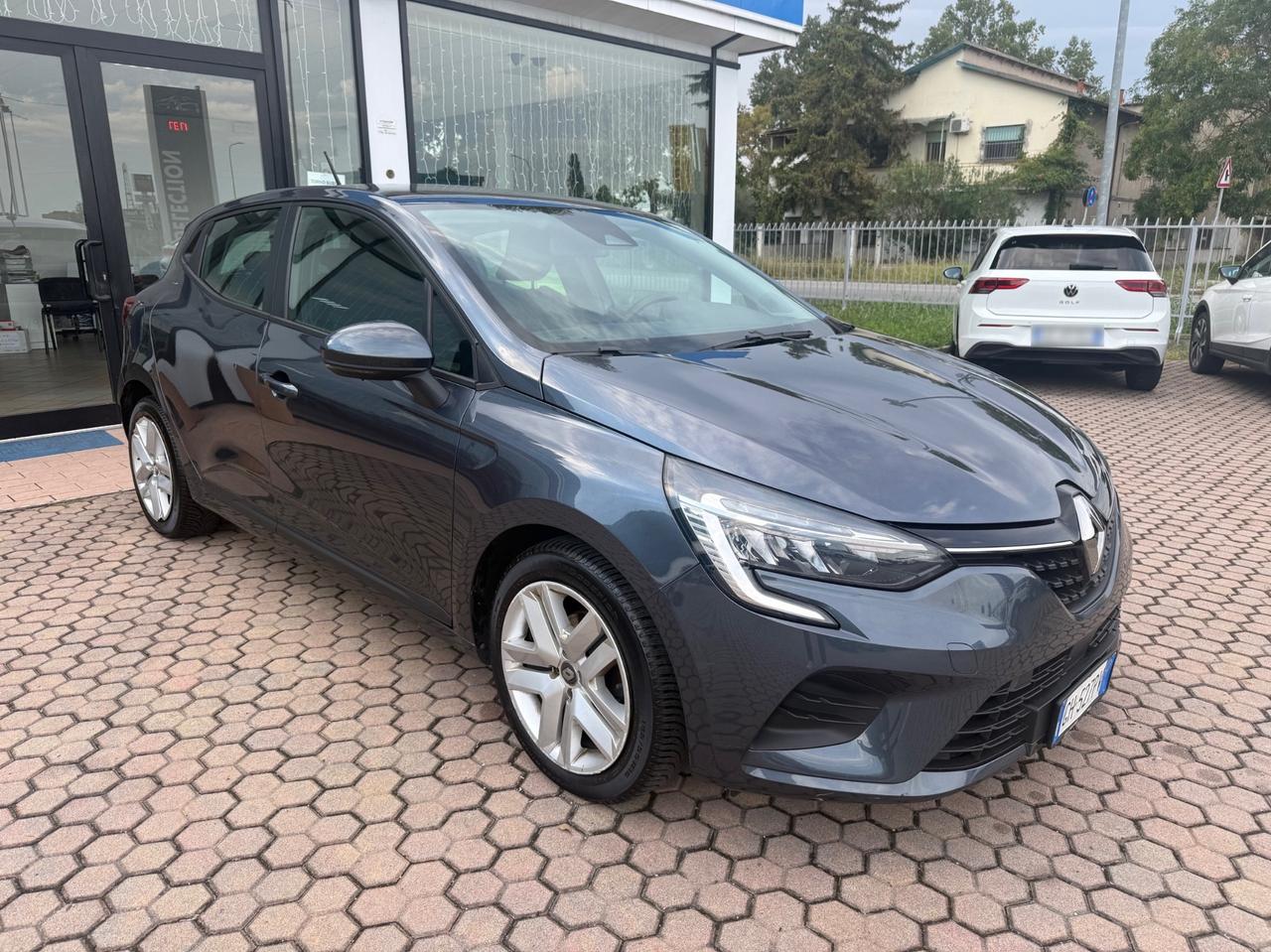 Renault Clio TCe 90 CV 5 porte OK NEOPATENTATI