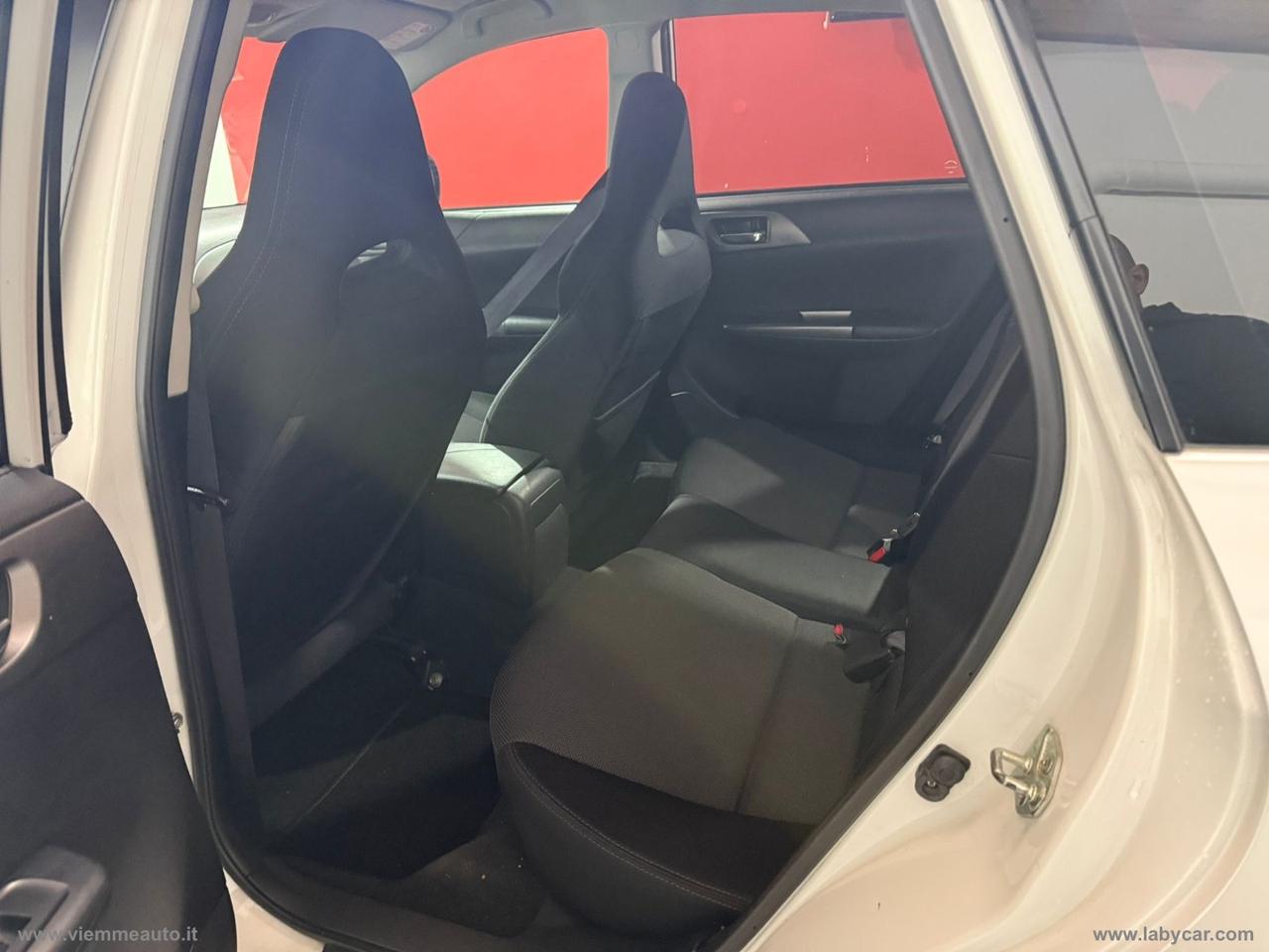 SUBARU Impreza 2.0D Sport Dynamic